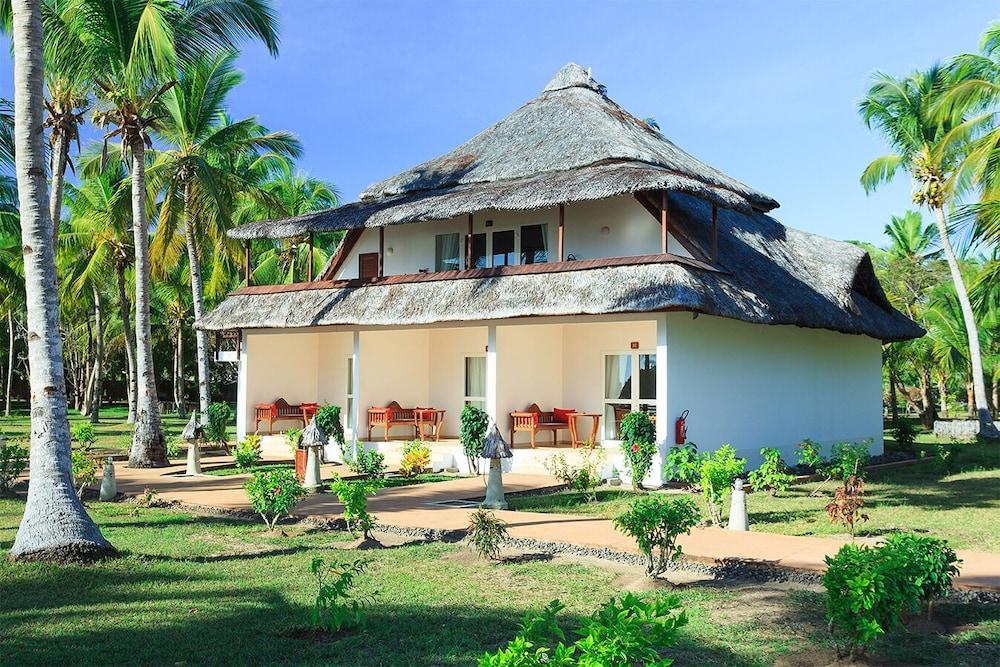 Voi Amarina Resort Nosy Be Exterior photo